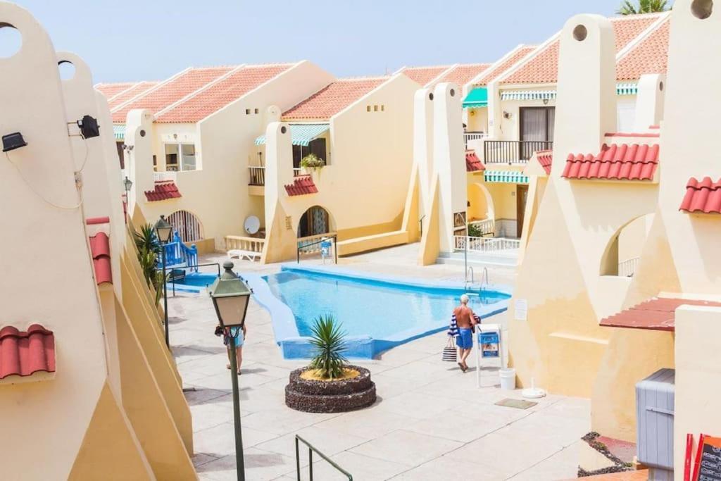Mareverde Resort- Адехе Экстерьер фото